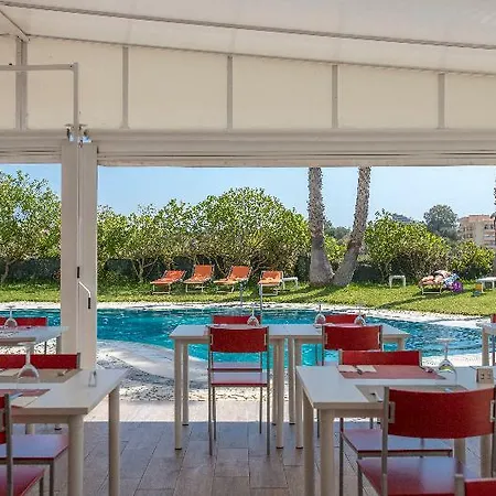 Club Do Vau Apartment *